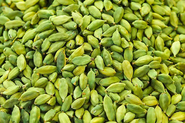 Premium Green Cardamom - 8mm pods from Kerala