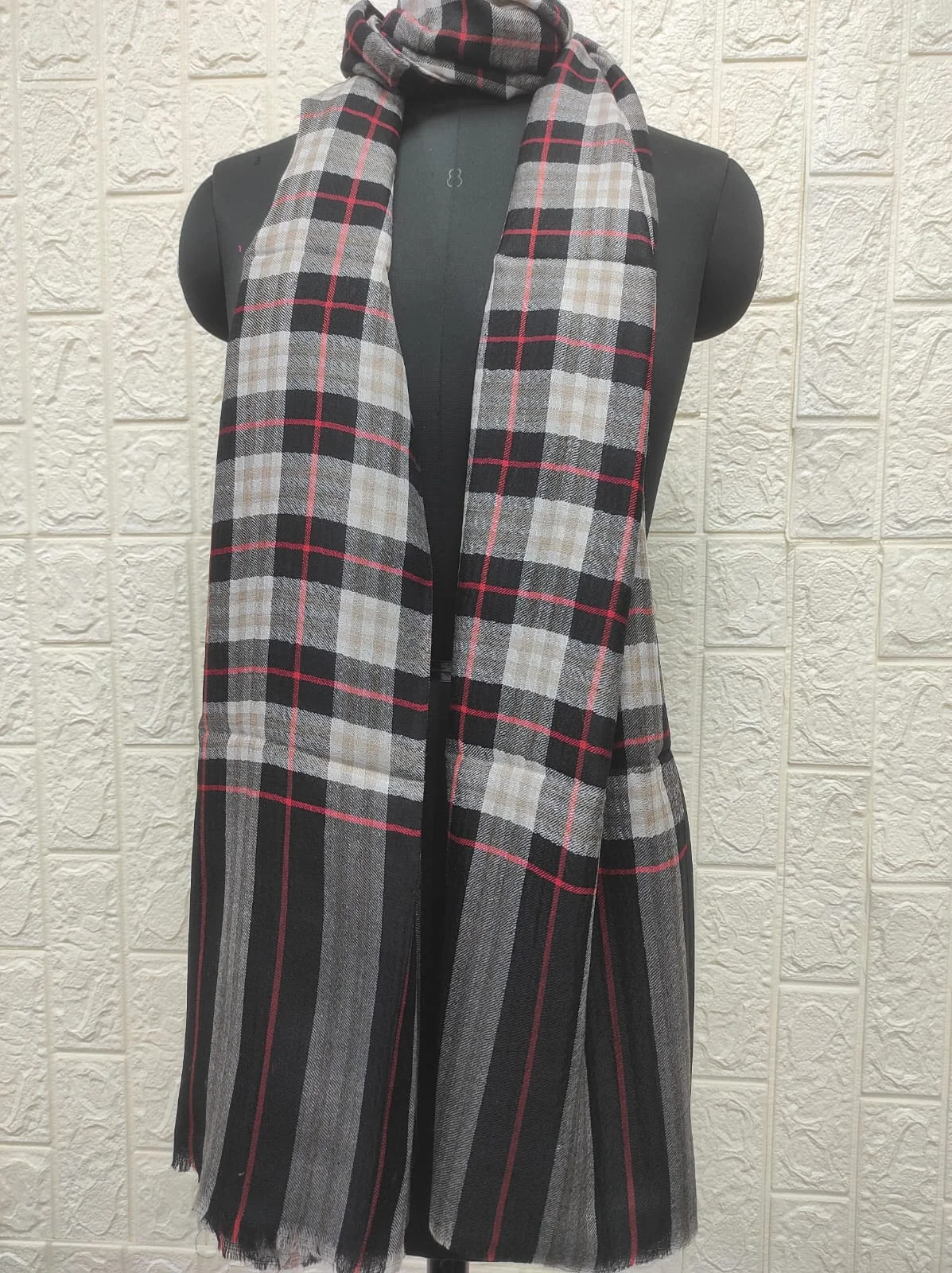 Fine Wool Stoles – pattern 5