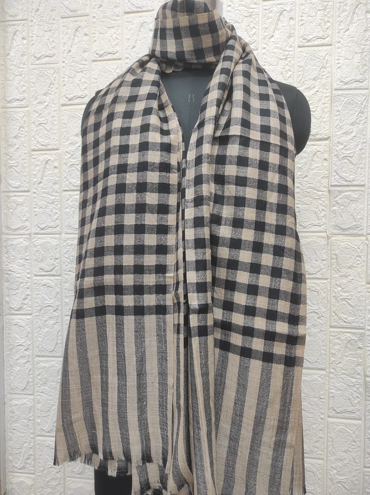 Fine Wool Stoles – pattern 6